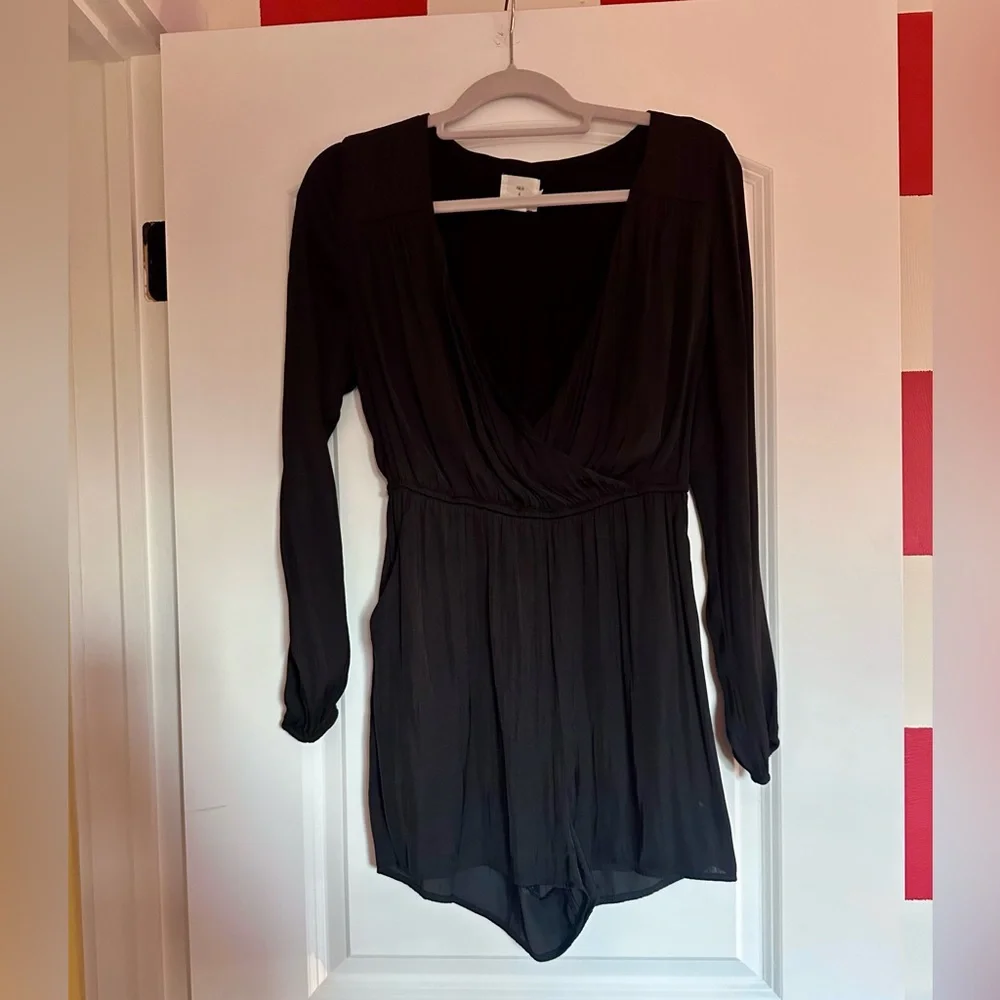 Urban Outfitters Black Jumpsuit - Picture 2 of 11